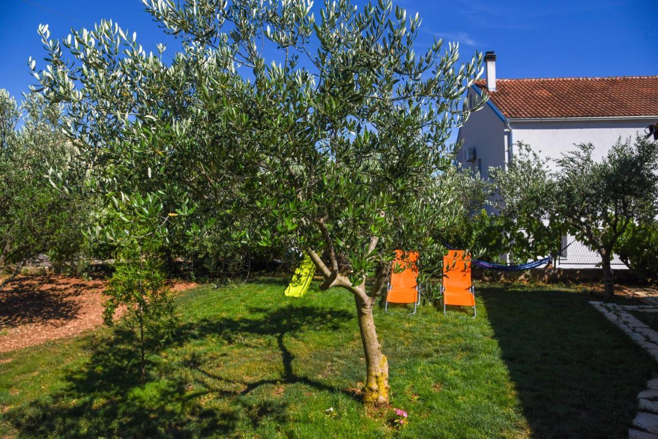 Vila House Matea Bilice Exteriér fotografie