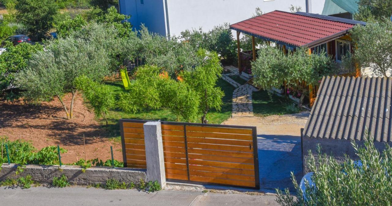 Vila House Matea Bilice Exteriér fotografie